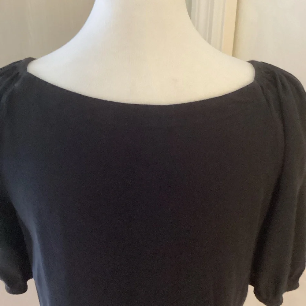 LOFT Black Puff Short Sleeve Blouse Sz XS - Picture 3 of 11